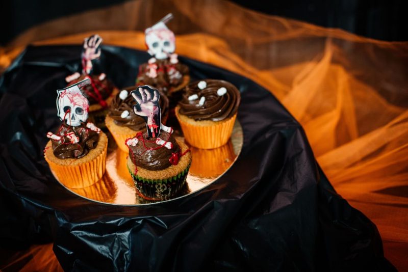 Halloween läskiga muffins
